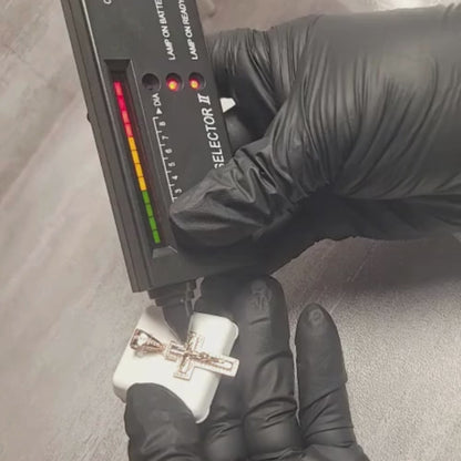 0.50 CTW Iced-Out Moissanite Jesus Crucifix Pendant in Rose Gold Vermeil